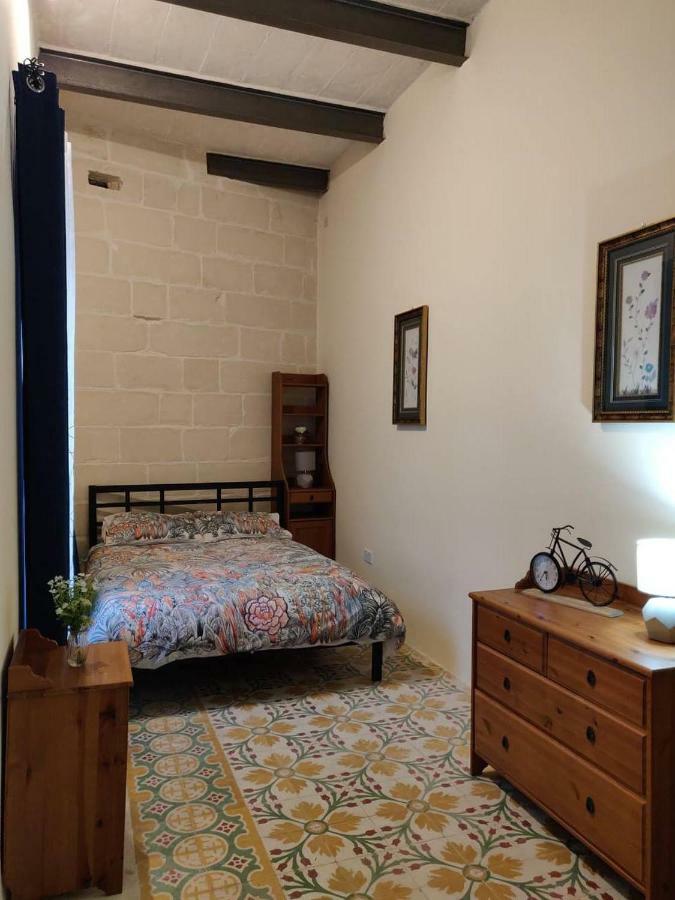 Rons Town House Apartment Tarxien Luaran gambar